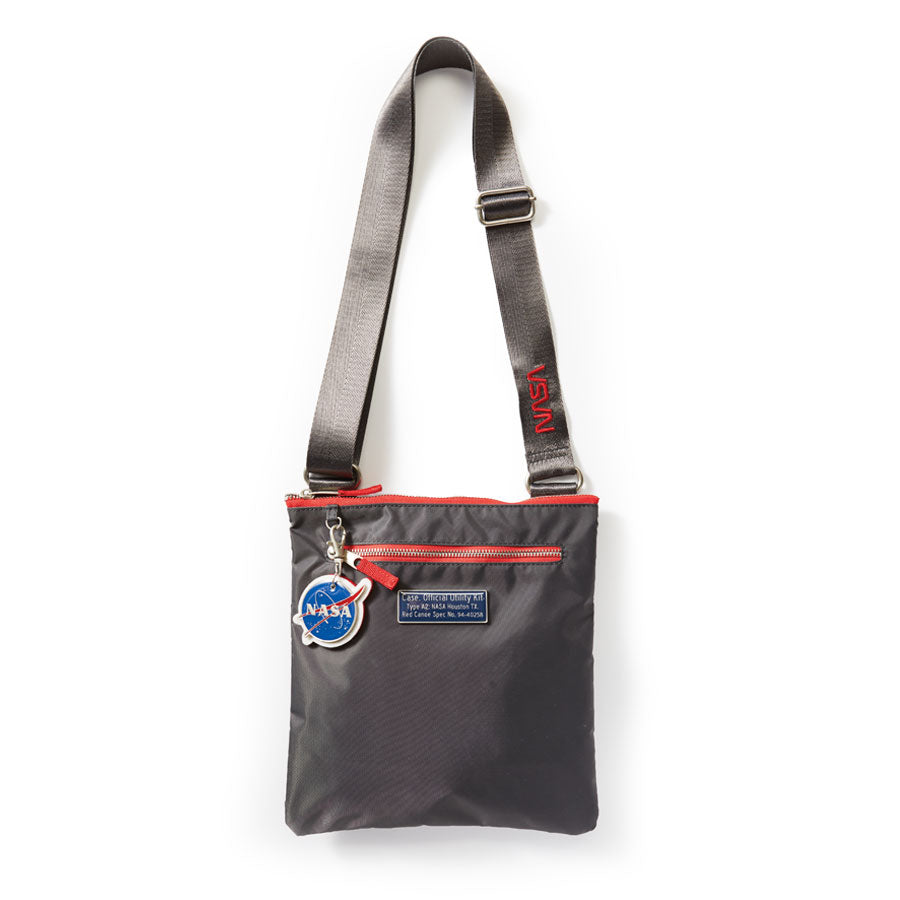 Shoulder Bag & Pouch